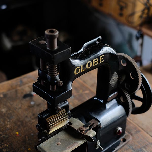 Minami Sewing Machine「GLOBE」