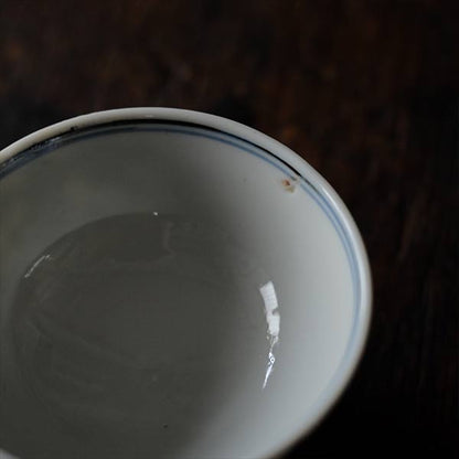 染付けの小ぶりな湯呑み（向付）