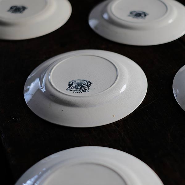 NIPPON KOSHITSU TOKIO（日本硬質陶器）IRONSTONE ブルーラインの皿 φ16.5cm