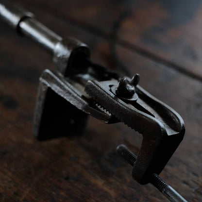 OCWhite Clamp-Based Desk Lamp