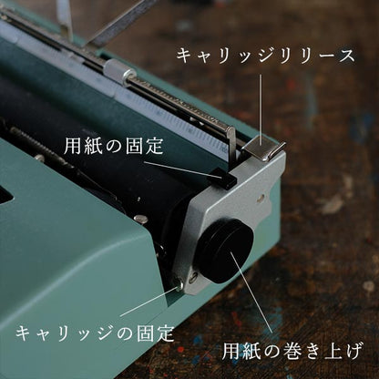 OLIVETTI Lettera 32 タイプライター