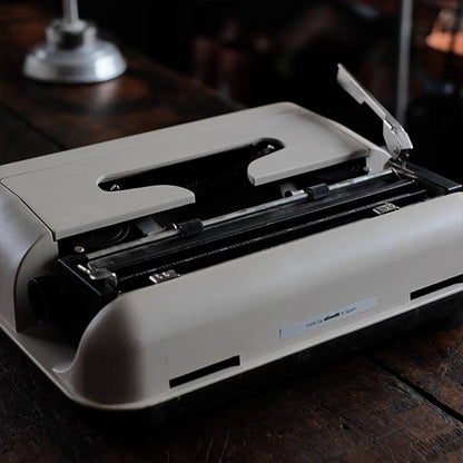 OLIVETTI Lettera 34 タイプライター インクリボン交換済み 訳あり