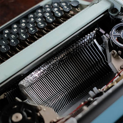 OLIVETTI Underwood 21 タイプライター