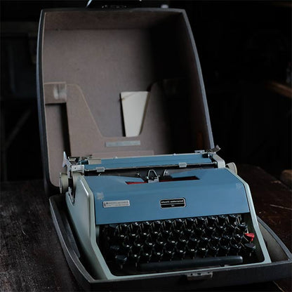OLIVETTI Underwood 21 タイプライター