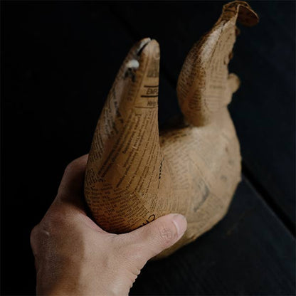 ニワトリのオブジェ