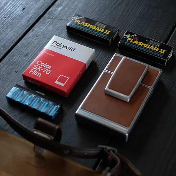 POLAROID SX-70 with film