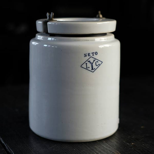 分厚い磁器製のコンテナ L