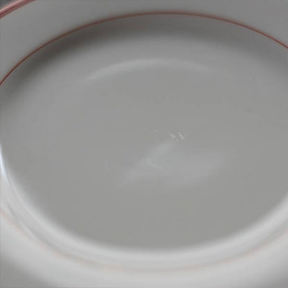 赤いラインの入ったデザート皿 φ18cm