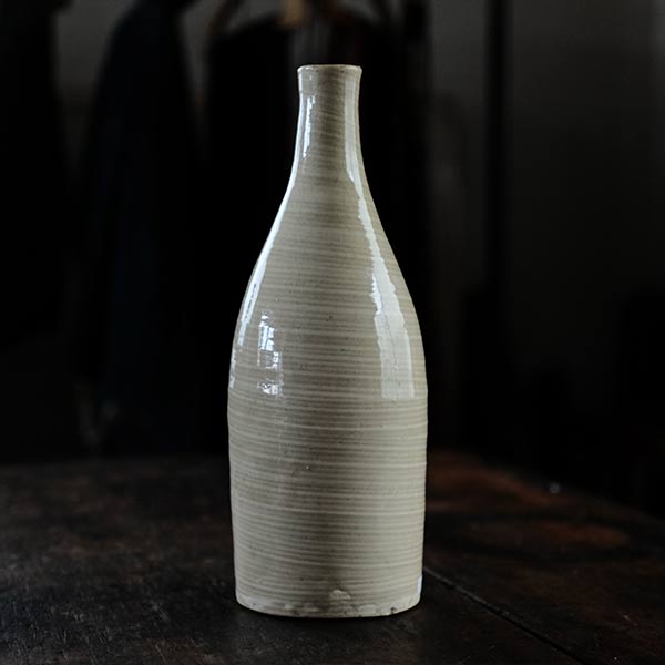 Seto Sake bottle with circular line design