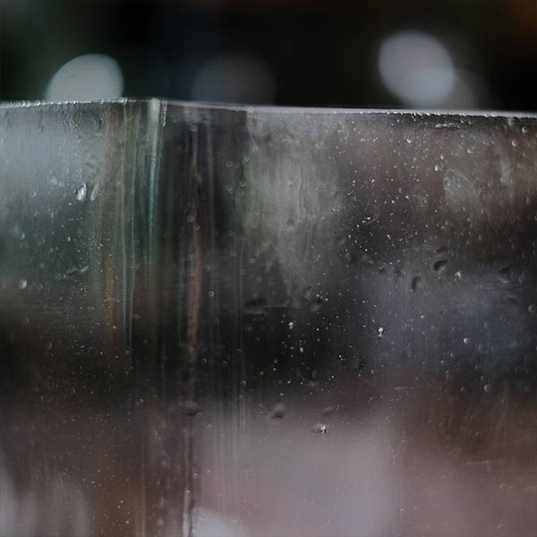 square glass aquarium