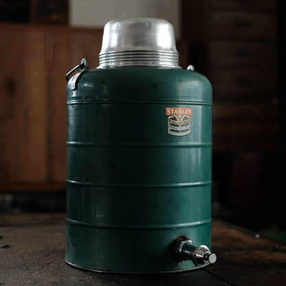 Stanley Thermal Jug スタンレー・サーマルジャグ（3.6リットル）