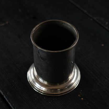 pen holder