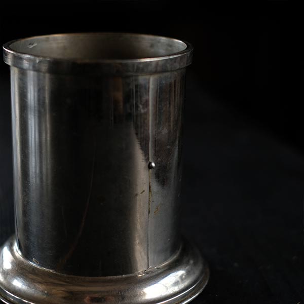 pen holder