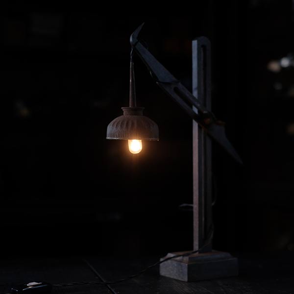Large Tuscan lamp