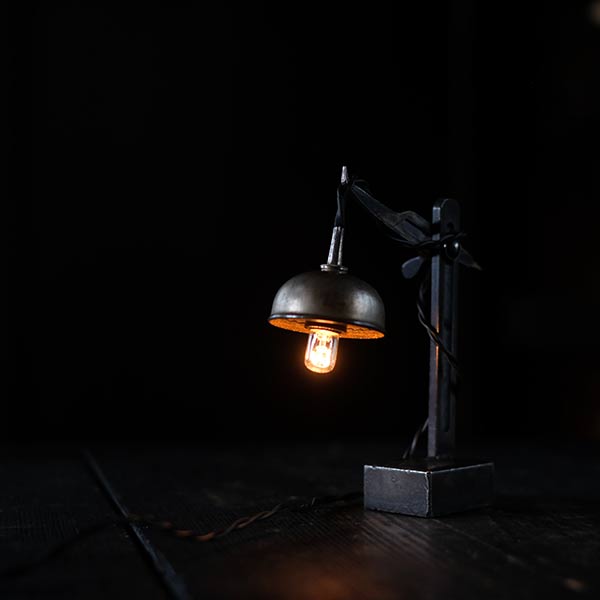 Small Tuscan lamp