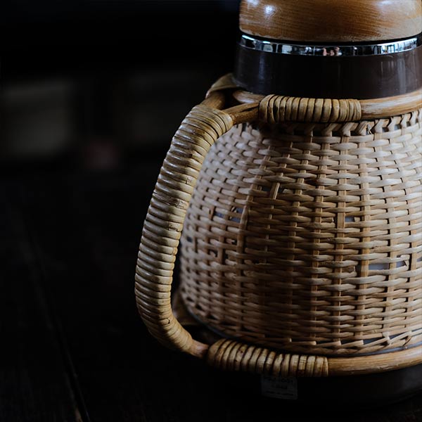 Rattan-wrapped TIGER thermos flask, 1L
