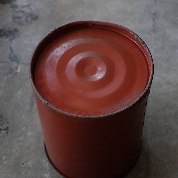 Cylindrical bollock box