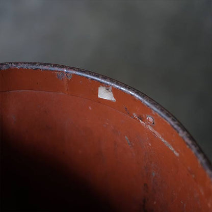 Cylindrical bollock box