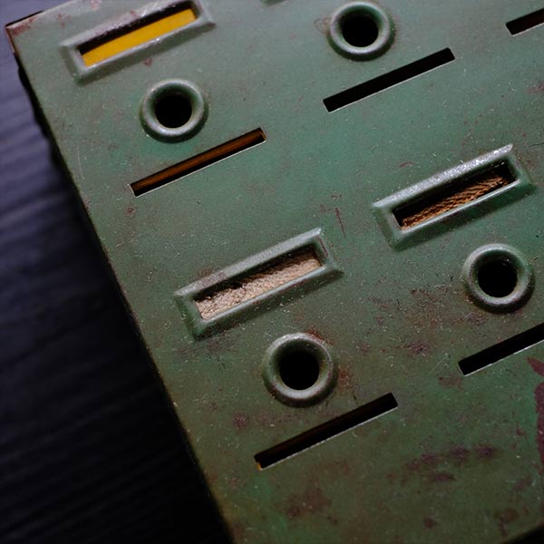 Tudor Metal Products コインバンク
