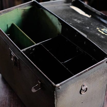 Trunk for storing equipment