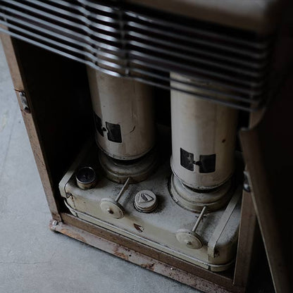 VALOR No. 15 Two-Barrel Stove (1970s)