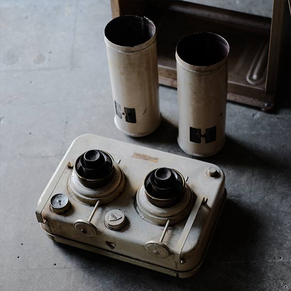 VALOR No. 15 Two-Barrel Stove (1970s)