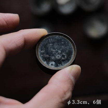 Cans and bottles containing watch parts (85 cans, 85 bottles)