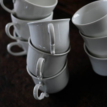 White porcelain coffee cup (deadstock)