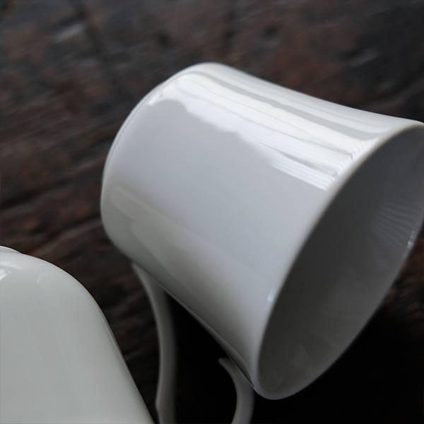 White porcelain coffee cup (deadstock)