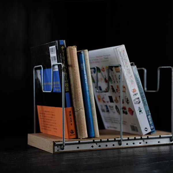 Bookstand M