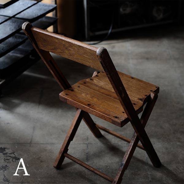 Wooden folding chair