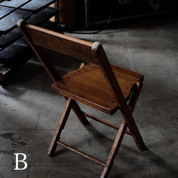 Wooden folding chair
