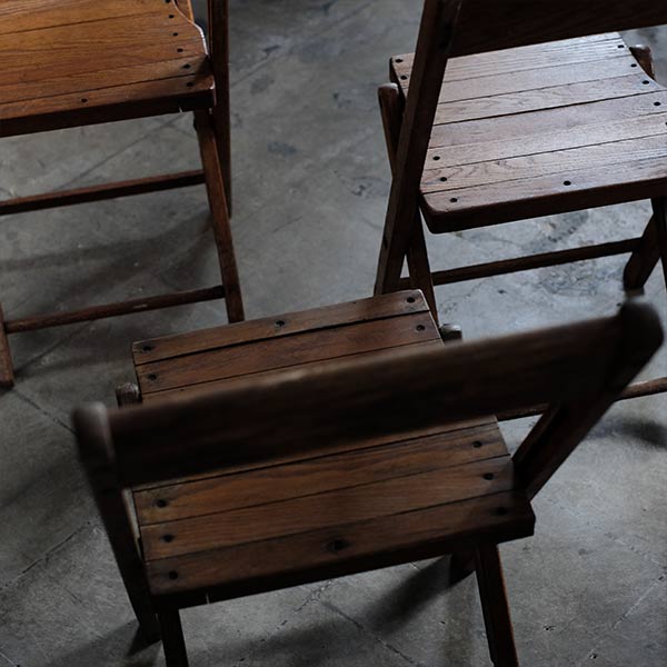 Wooden folding chair