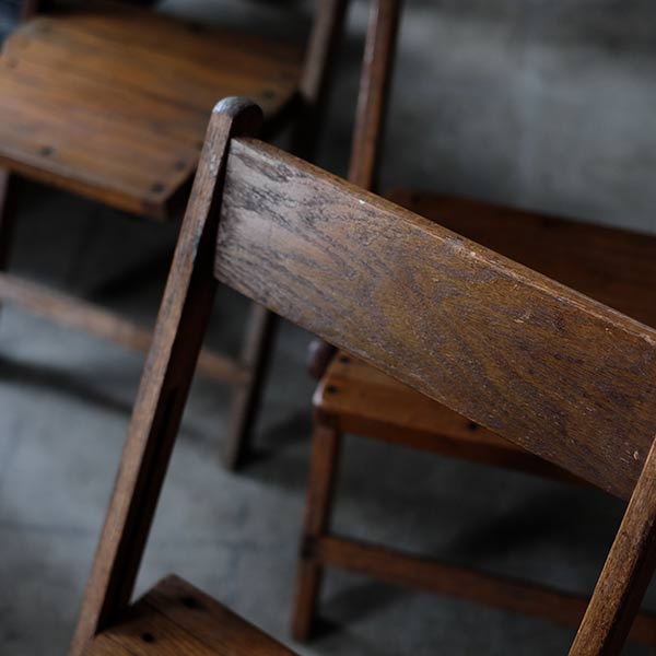 Wooden folding chair