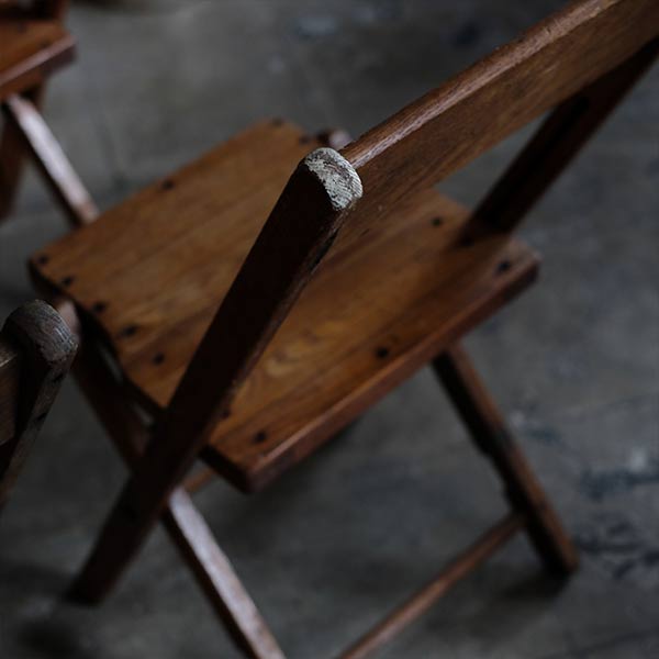 Wooden folding chair
