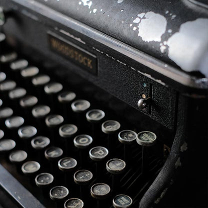 WOODSTOCK typewriter